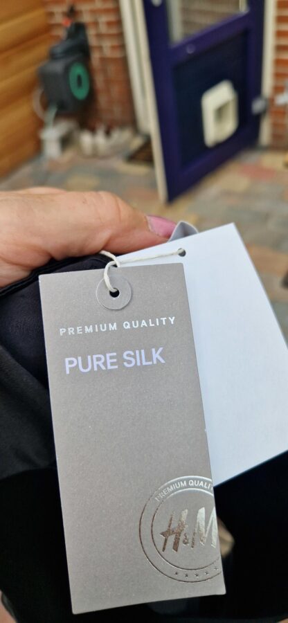 38 - H&M top zwart pure silk nieuw (0925may) - Afbeelding 6