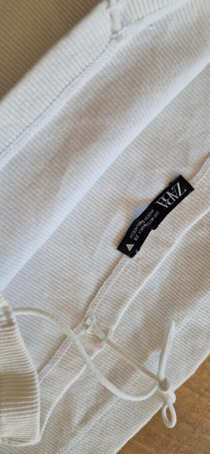 XS ipv M - Zara jurkje stretch wit (1025did5) - Afbeelding 4
