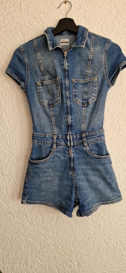 XS - Bershka spijkerpak korte pijp (1025did5)