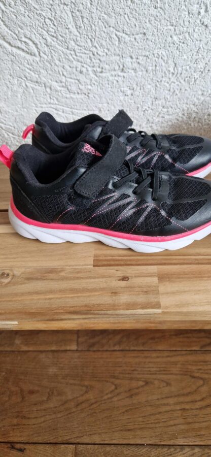 35 - Osaga sportschoenen zwart roze (1025jac)