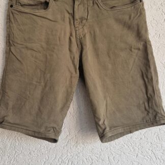 29 - Quarterback bermuda khaki (1125am)