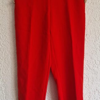 M - Zara rode broek met sierknopen (1125nat)