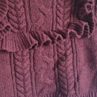 068 - H&M trui wijnrood kabelpatroon (1125gro)