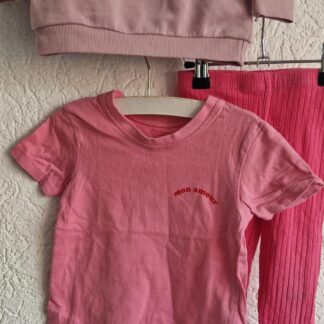 074 80 - Primark Shein roze lila set (1125gro)