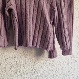 080 - Shein paars setje broekje en truitje (1125gro)