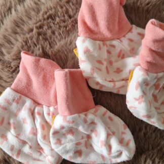 050 56 - Hema slofjes roze wit (1125nic)