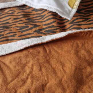 Sjaaltjes/slabbertjes knoopje (1125nic)