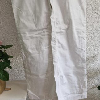 38 - H&M witte broek uitlopende pijp (0226re)