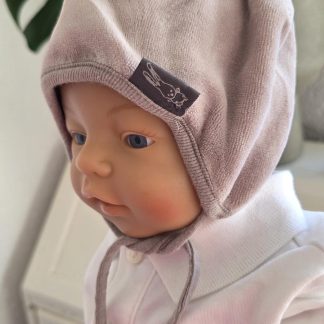 062 - H&M mutsje grijs konijntje (0326ut)