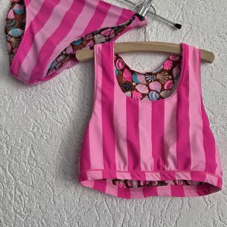 140 146 – Bikini dubbelzijdig draagbaar streep/schelp (0326am)