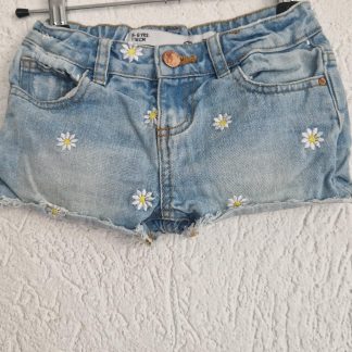 116 - Denim&Co jeansshort margrietjes (0426zut)