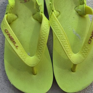 24/25 - O'Neill slipper/sandaaltje neongeel