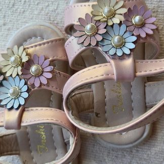 15 - Fashion sandaaltjes roze als nieuw (0426wel)