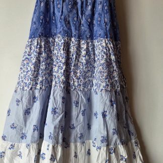 134 - H&M jurk blauw wit bloementjes (0526zee)
