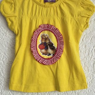 080 - Ikkiez geel vintage shirtje