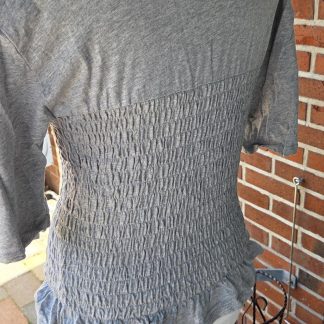 L - H&M top grijs elastisch contrast (0526prv)