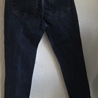 26 - Asos zwarte jeans mom? (0626zee)