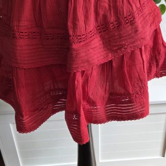 38 - Neo Noir rood elastische taille (0726meg)