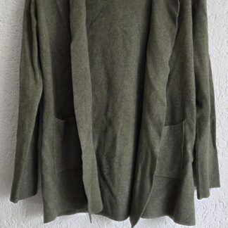 M - Mosgroen vest met capuchon (0826ij)