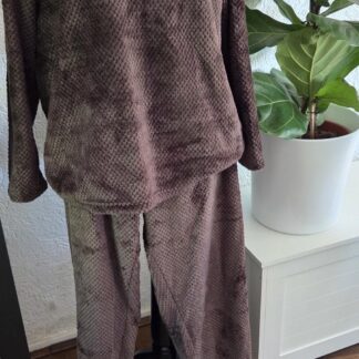 L - Primark pyjama relax set bruin (0826prv)