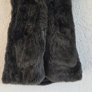 146 152 - Zara mouwloos vest grijs (0926aj)