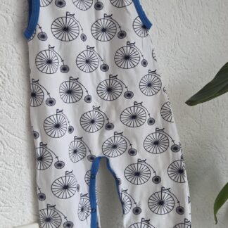 080 - 12 mnd - l'asticot babypak wit blauw (0926ut)