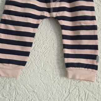 068 - Bess broekje streep roze marine (0926hat)