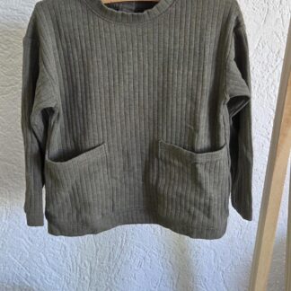 086 - H&M Adorables truitje groen (0926od)
