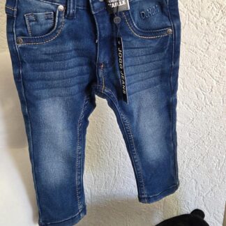 080 - Baby Blue jeans nieuw (0926od)